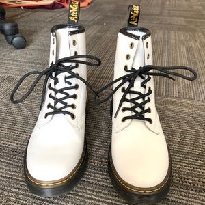 Brand New White Zavala Dr. Martens! Size W7